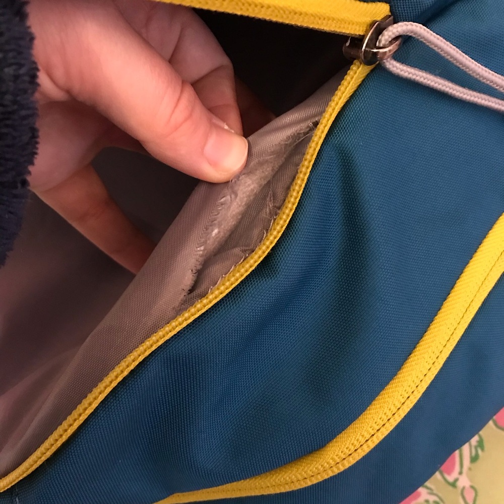 Kelty Flint 32L Backpack in teal and lime green - Picture 9 of 14